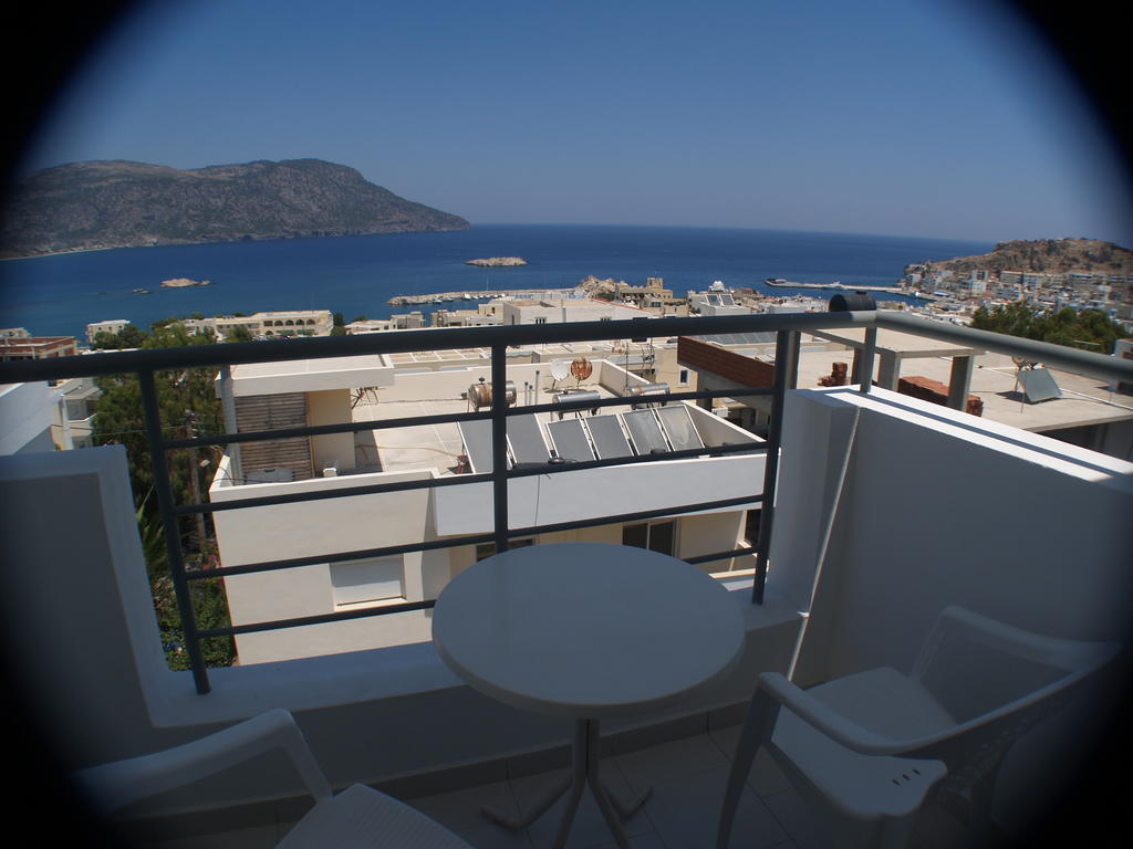 Iolkos Hotel Karpathos Ngoại thất bức ảnh